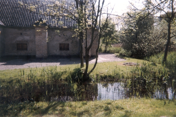 Photo: Frederiks Bastion östlich der Straße Refshalevej. Mai 2002. Copyright by jen.